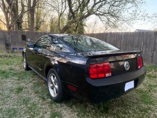 2007 Ford Mustang Premium