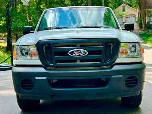 White 2011 Ford Ranger XL