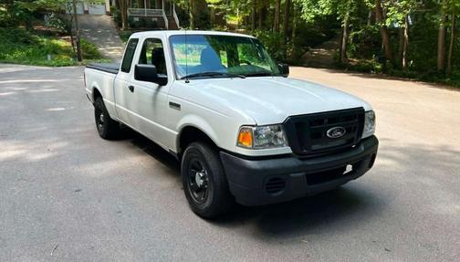 White 2011 Ford Ranger XL