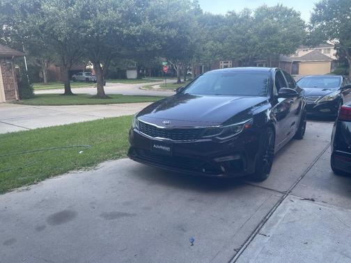 Red 2019 Kia Optima LX