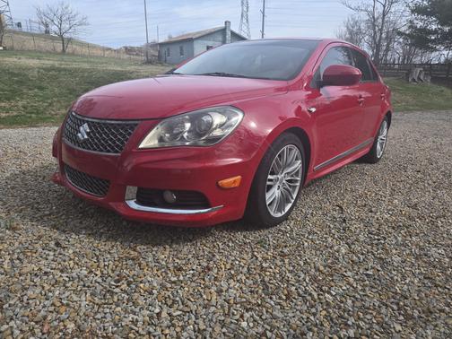 2011 Suzuki Kizashi Sport GTS