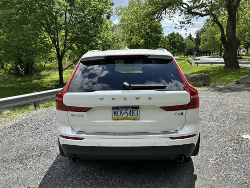 2019 Volvo XC60 T6 Momentum
