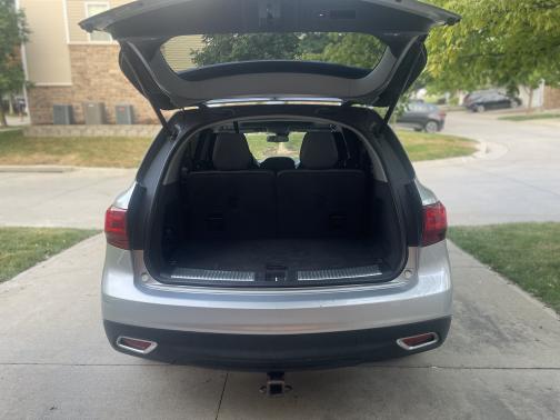 Photo 4 of 12 of 2015 Acura MDX 3.5L Technology Package