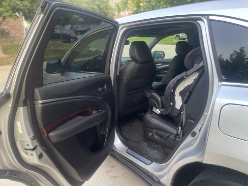 Photo 5 of 12 of 2015 Acura MDX 3.5L Technology Package