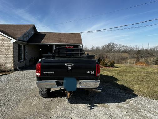 Photo 3 of 7 of 2006 Dodge Ram 3500 Sport Quad Cab DRW