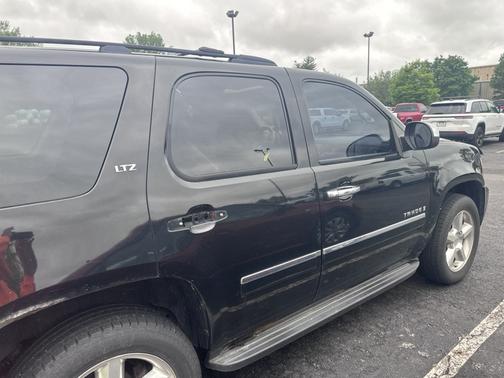 Black 2009 Chevrolet Tahoe LTZ