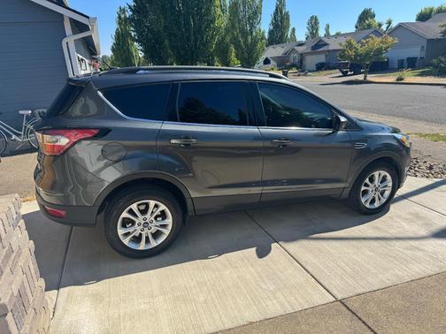 Gray 2017 Ford Escape SE