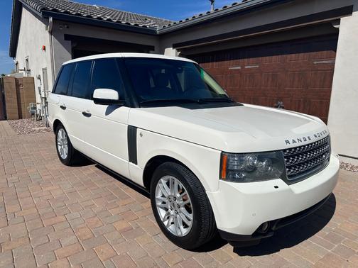 White 2010 Land Rover Range Rover HSE
