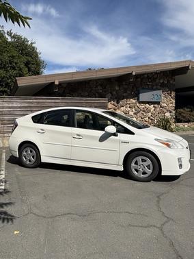 2011 Toyota Prius II