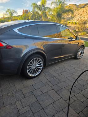 2018 Tesla Model X 100D