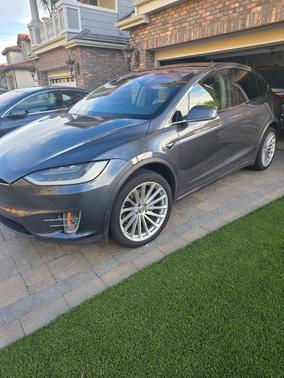 2018 Tesla Model X 100D