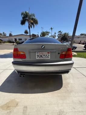 2003 BMW 330 i