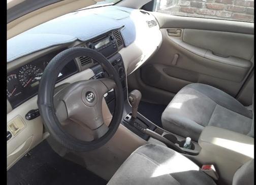 2003 Toyota Corolla LE