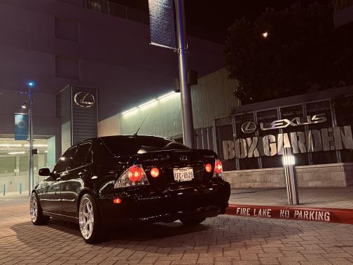 2003 Lexus IS 300 Base