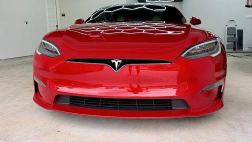 2022 Tesla Model S Plaid