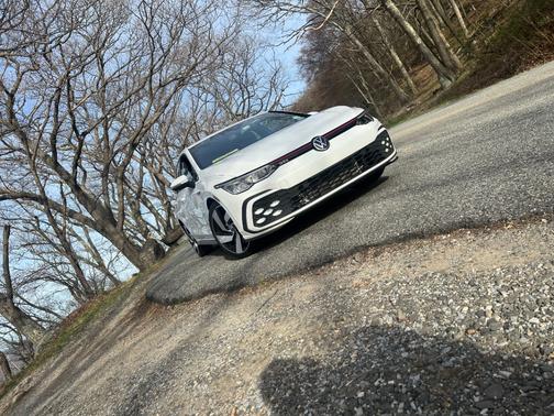 2022 Volkswagen Golf GTI 2.0T S