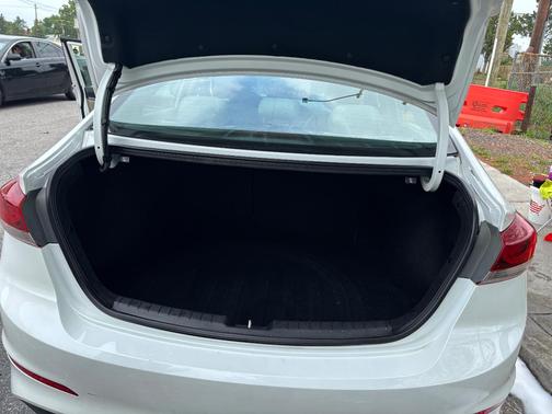 White 2017 Hyundai ELANTRA Limited