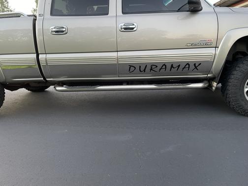 2002 Chevrolet Silverado 2500 LS H/D Crew Cab