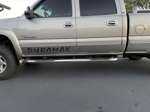 2002 Chevrolet Silverado 2500 LS H/D Crew Cab