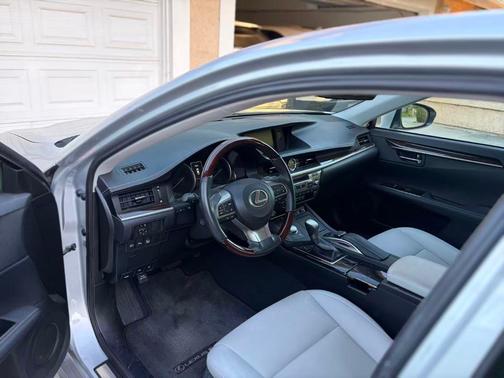 Silver 2017 Lexus ES 350 Base