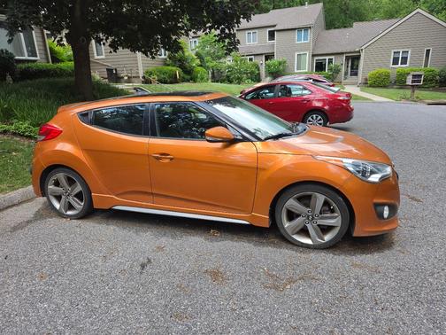 Orange 2013 Hyundai Veloster Turbo