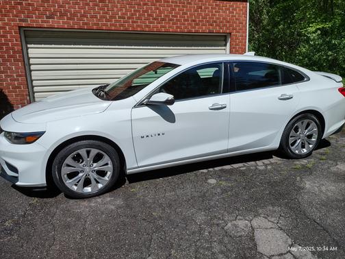 2017 Chevrolet Malibu Premier