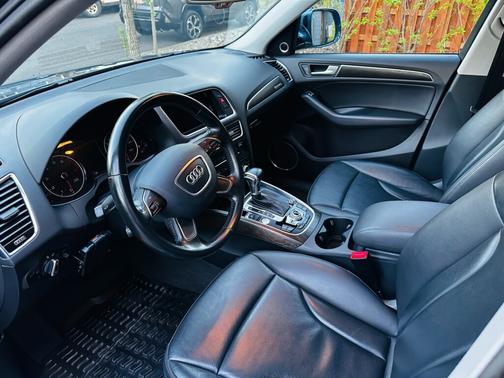 2017 Audi Q5 2.0T Premium Plus