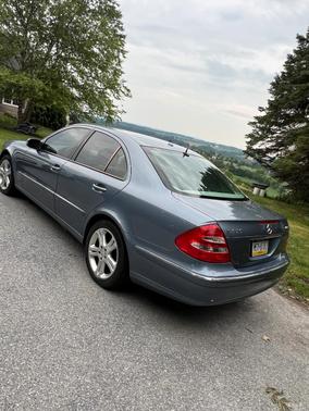 Blue 2006 Mercedes-Benz E-Class E 350 4MATIC