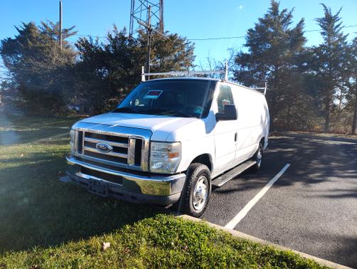 2010 Ford E250 Base