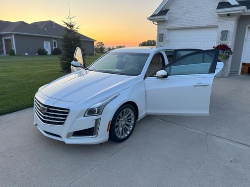 2018 Cadillac CTS 2.0L Turbo Luxury