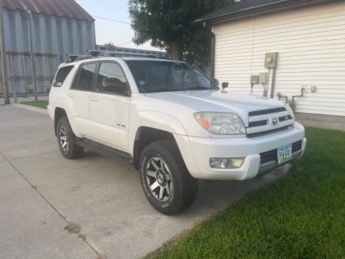 2004 Toyota 4Runner SR5 V8