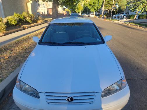 1998 Toyota Camry LE