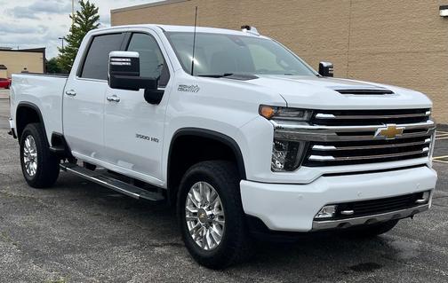 White 2022 Chevrolet Silverado 3500 High Country