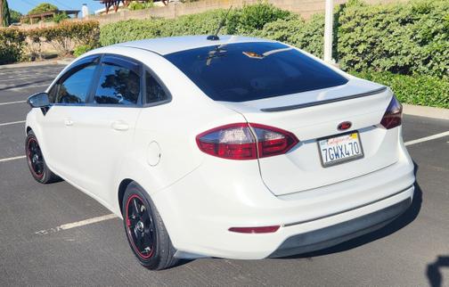2014 Ford Fiesta SE