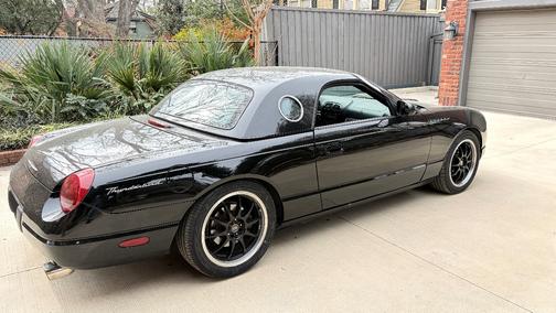 2002 Ford Thunderbird Premium