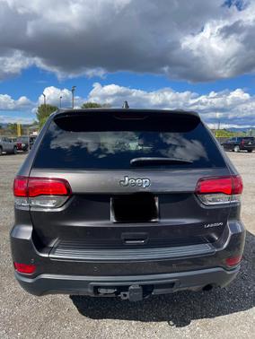 Gray 2020 Jeep Grand Cherokee Laredo