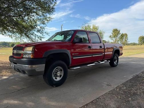 Red 2004 Chevrolet Silverado 2500 LS H/D Crew Cab