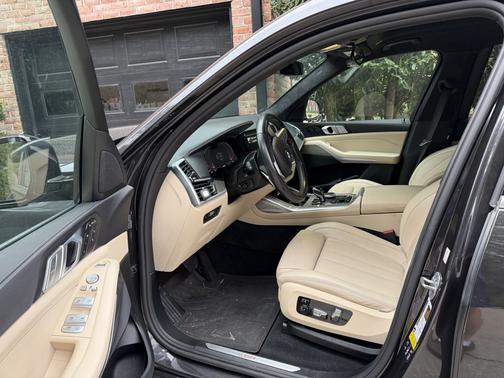 2021 BMW X7 xDrive40i
