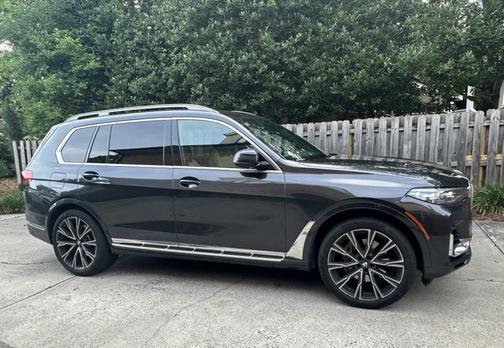 2021 BMW X7 xDrive40i