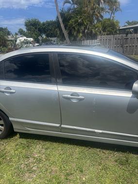 Gray 2009 Honda Civic EX-L