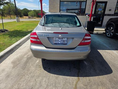 Silver 2004 Mercedes-Benz CLK-Class 320