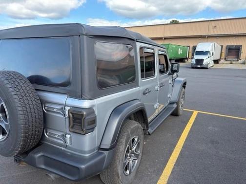 Silver 2018 Jeep Wrangler Unlimited Sport S
