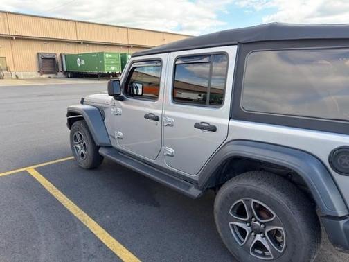 Silver 2018 Jeep Wrangler Unlimited Sport S