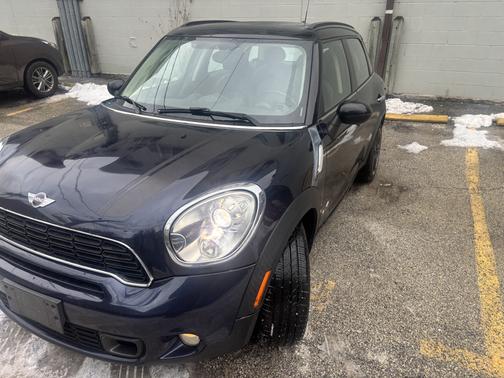 2012 MINI Cooper S Countryman Base