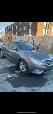 2013 Hyundai SONATA GLS