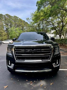 2022 GMC Yukon SLT