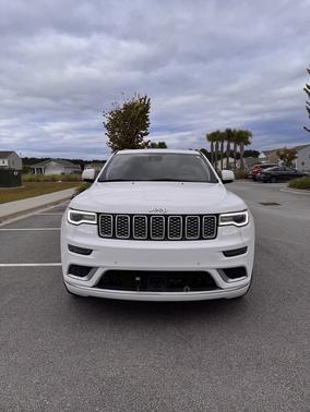 White 2020 Jeep Grand Cherokee Summit