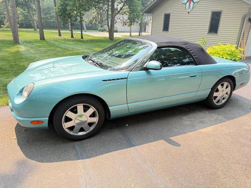 Blue 2002 Ford Thunderbird Premium