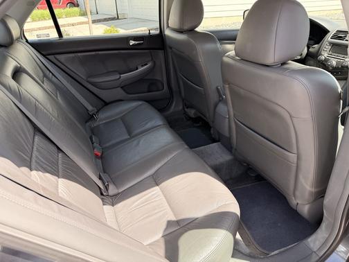 Gray 2007 Honda Accord EX-L