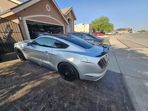 2017 Ford Mustang GT